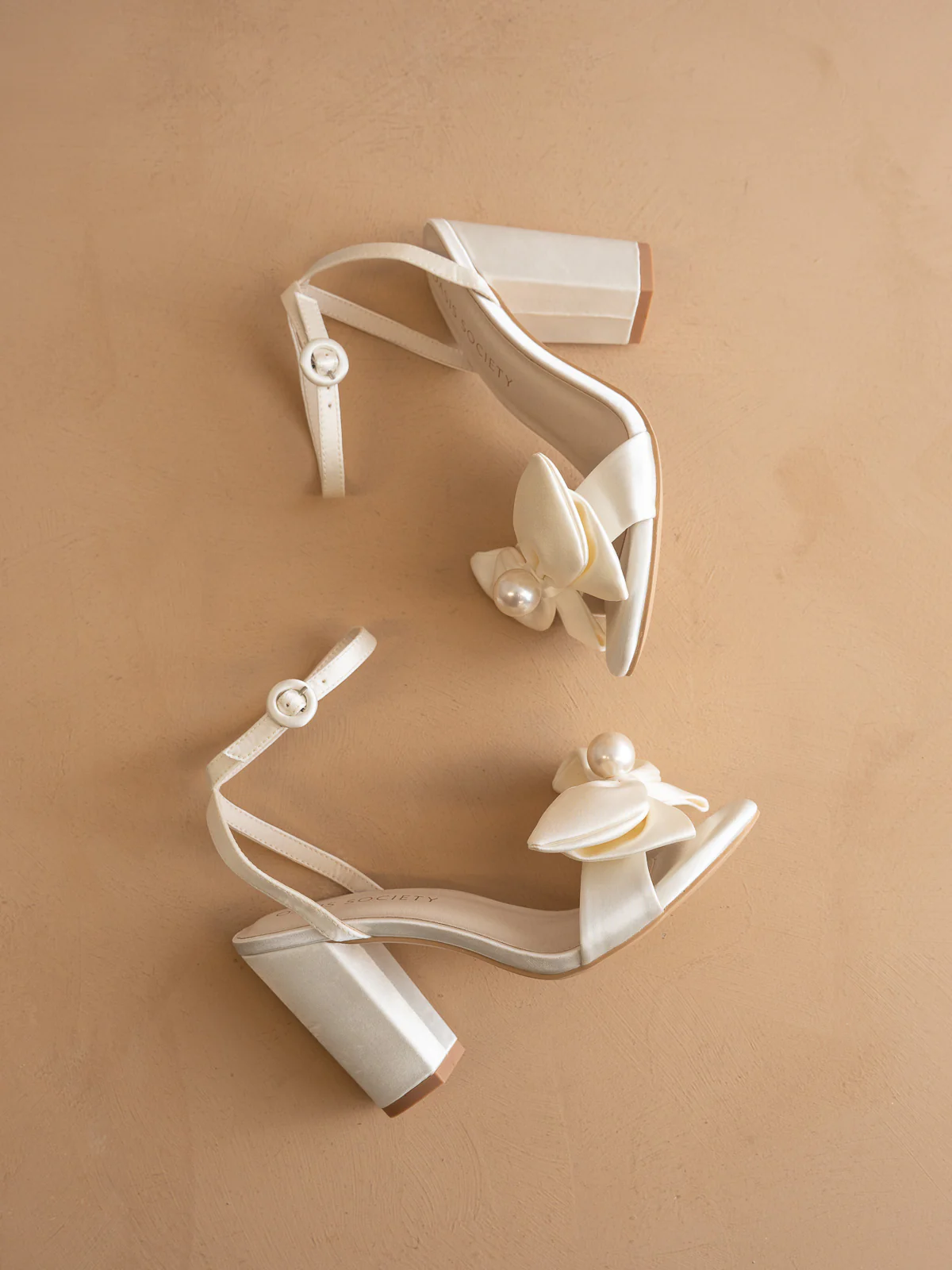 The Celine | Ivory Pearl Bow Bridal Block Heel - Image 2