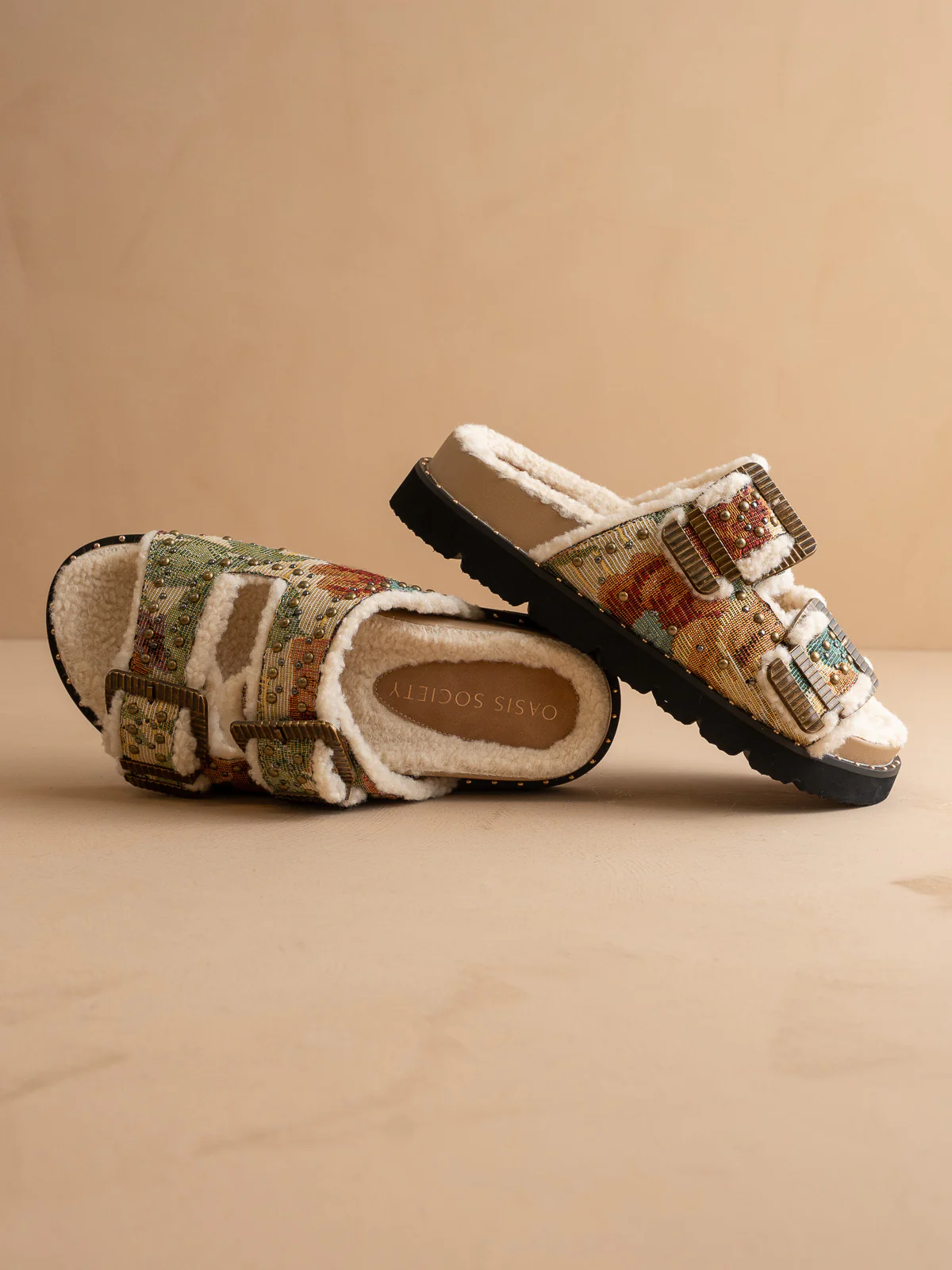 The Gaylen | Floral Tapestry Fleece Lined Slipper Slide - Image 4