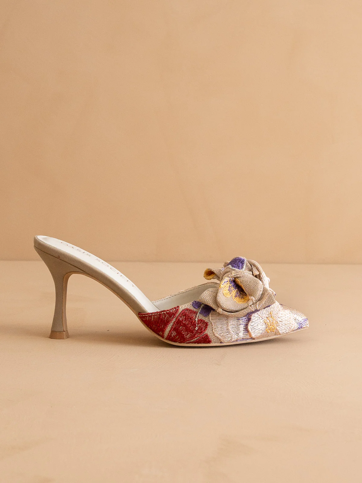 The Jane | Floral Pointed Toe Bow Accent Kitten Heel - Image 3