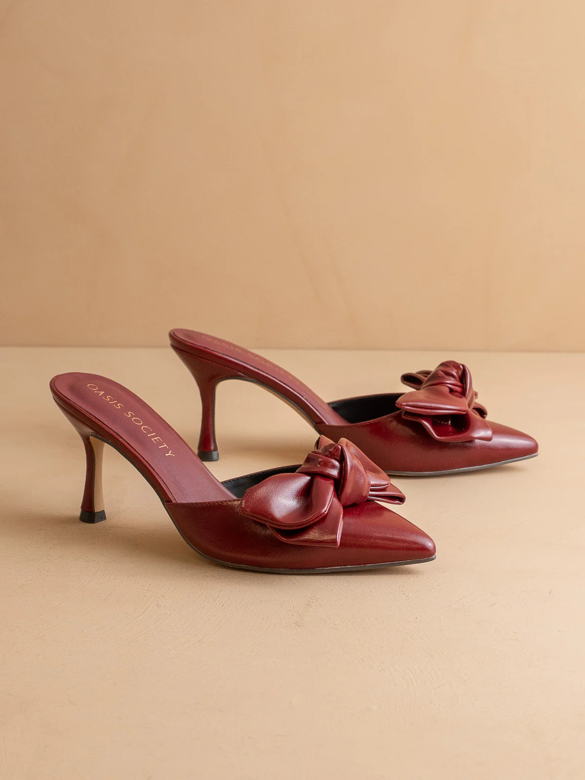 The Jane | Burgundy Wine Pointed Toe Bow Accent Kitten Heel