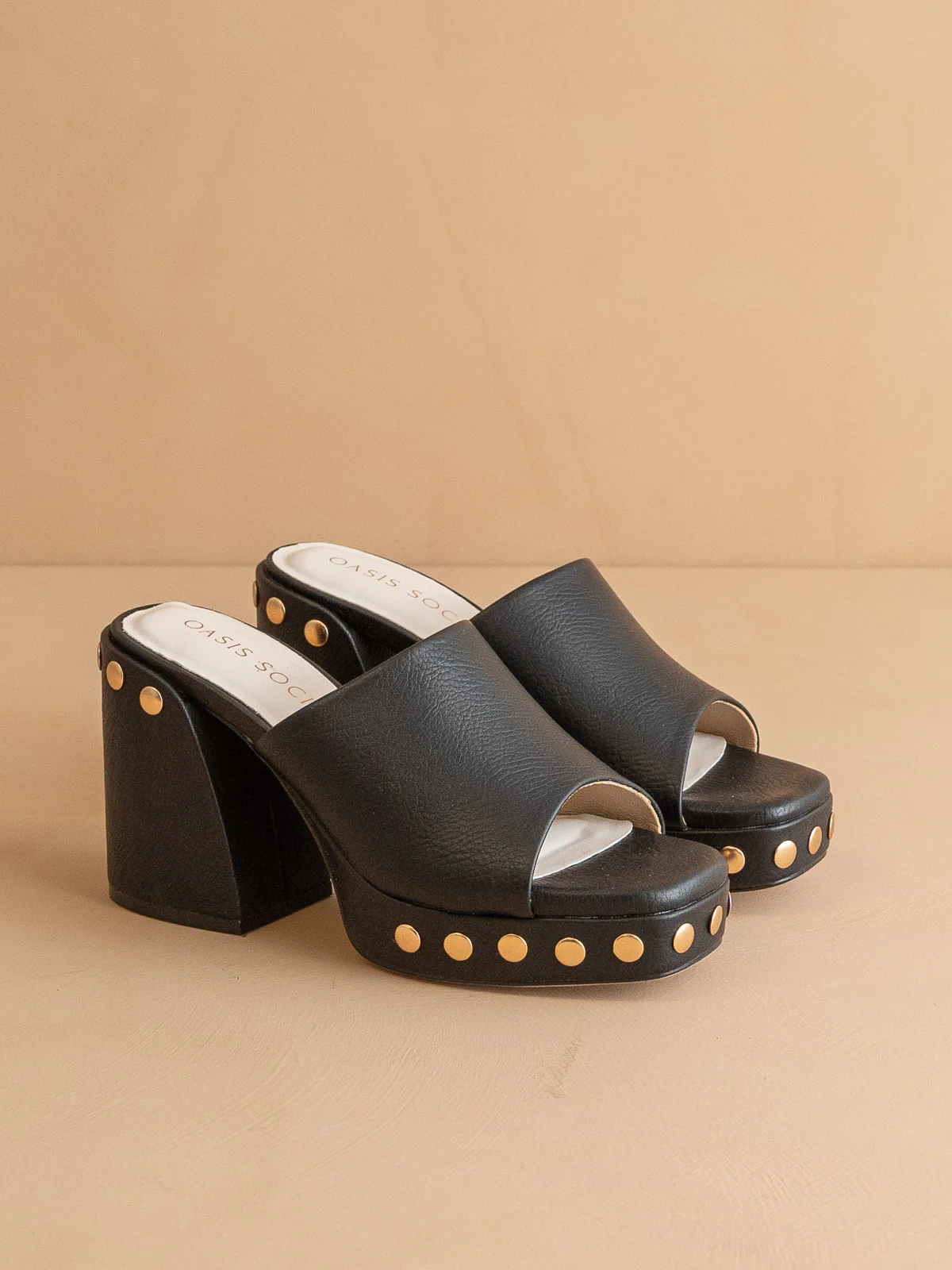 The Leona | Black Studded Platform Heel *FINAL SALE* - Image 4