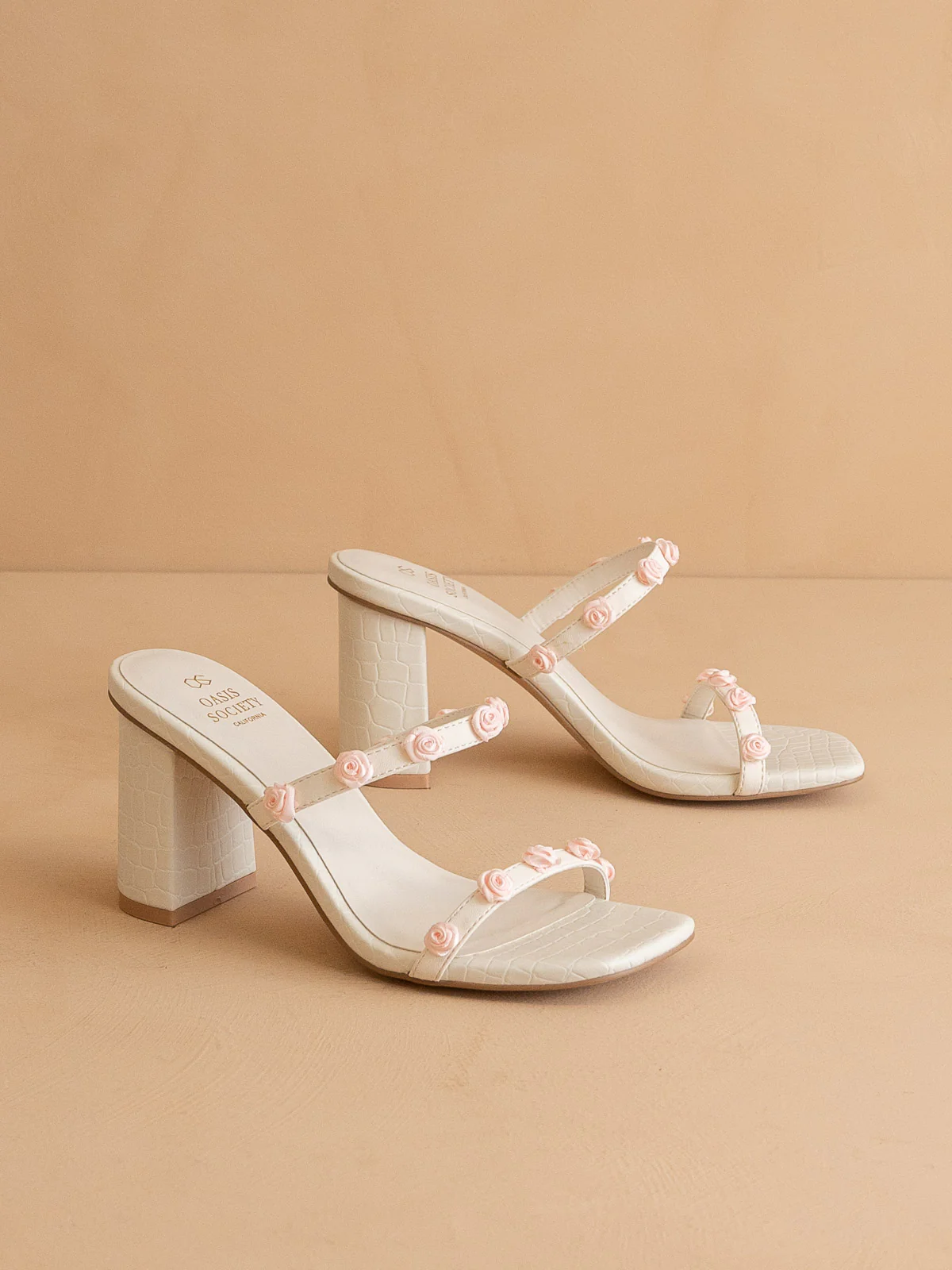 The Nia | White Rosette Adorned Block Heel - Image 6